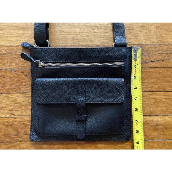 IMPERIO JP Black Pebbled Leather Hippie Crossbody Bag - Picture 8 of 8